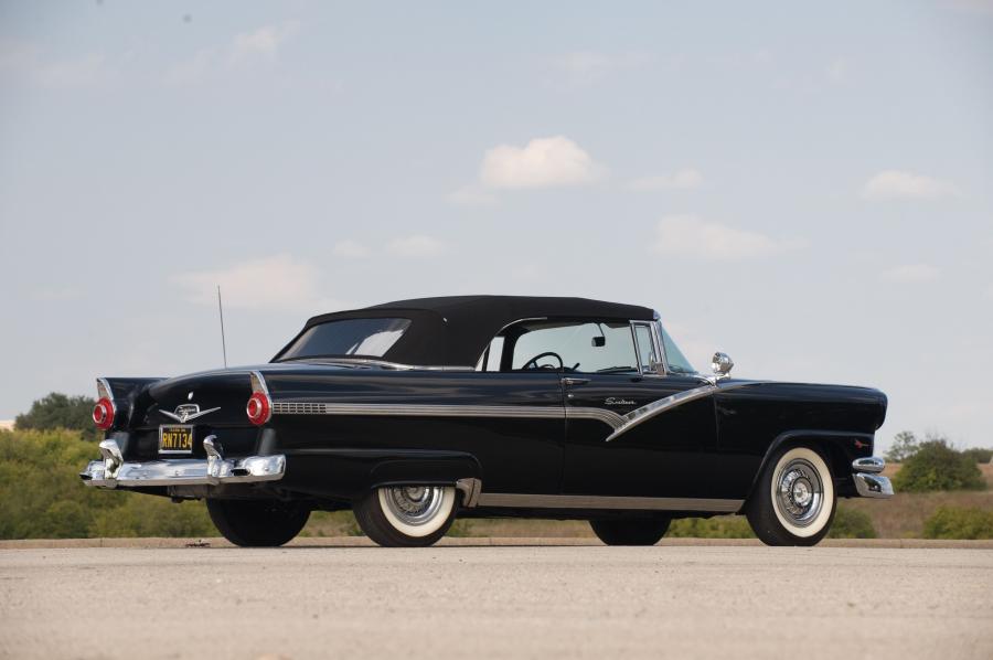  Ford Sunliner Convertible 1956 года  (фото 4 из 4)